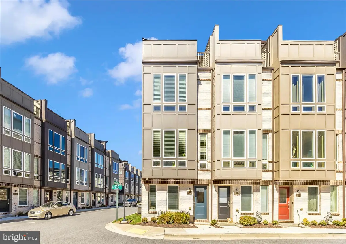 1403 Bexley Ln, Frederick, MD 21701 - #1