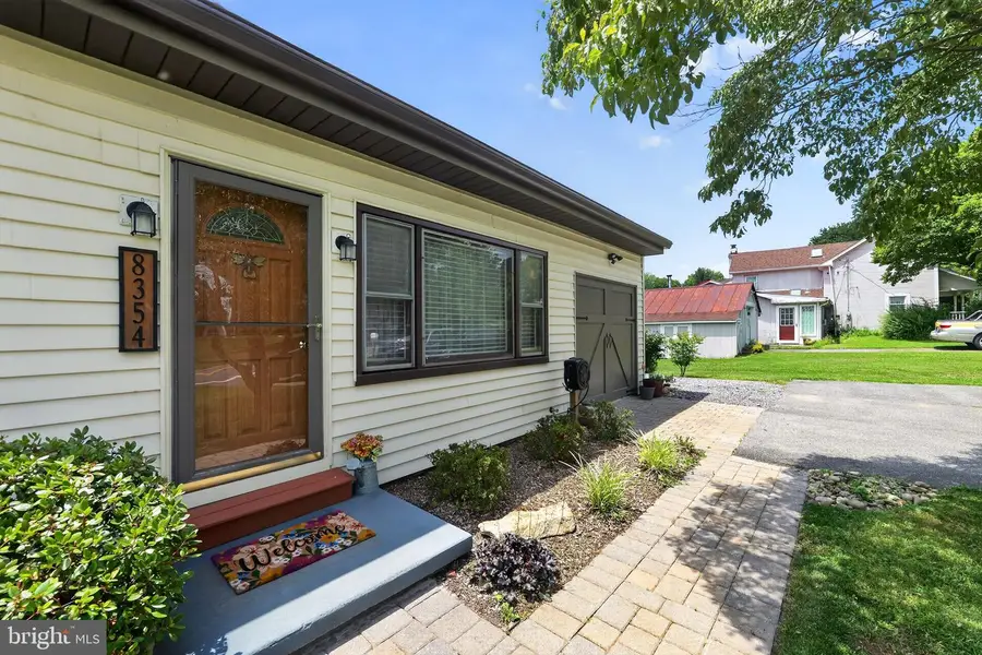 8354 Rocky Springs Rd, Frederick, MD 21702 - #2