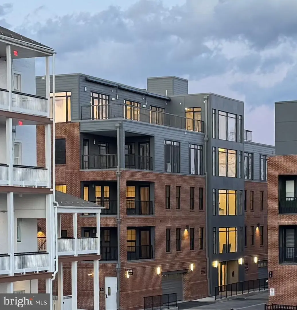 208 Second St E #202, Frederick, MD 21701 - #1