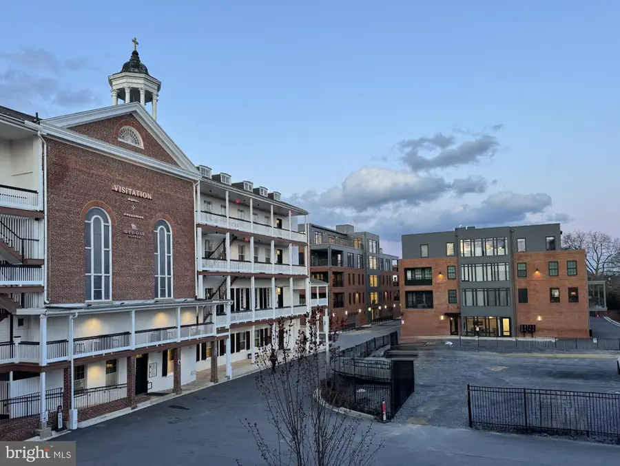 208 Second St E #402, Frederick, MD 21701 - #3