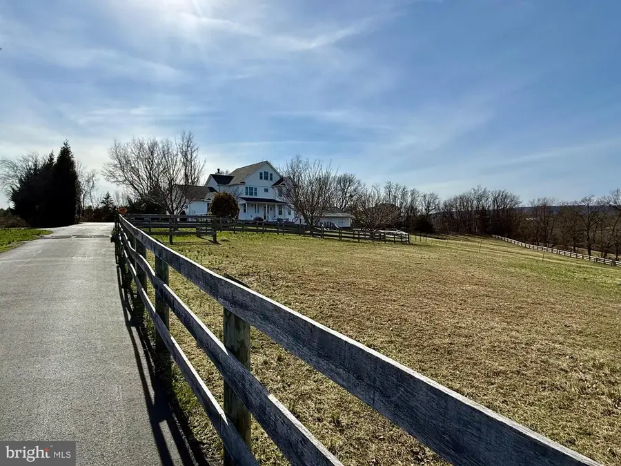 6735 Burkittsville Rd, Middletown, MD 21769 - #3