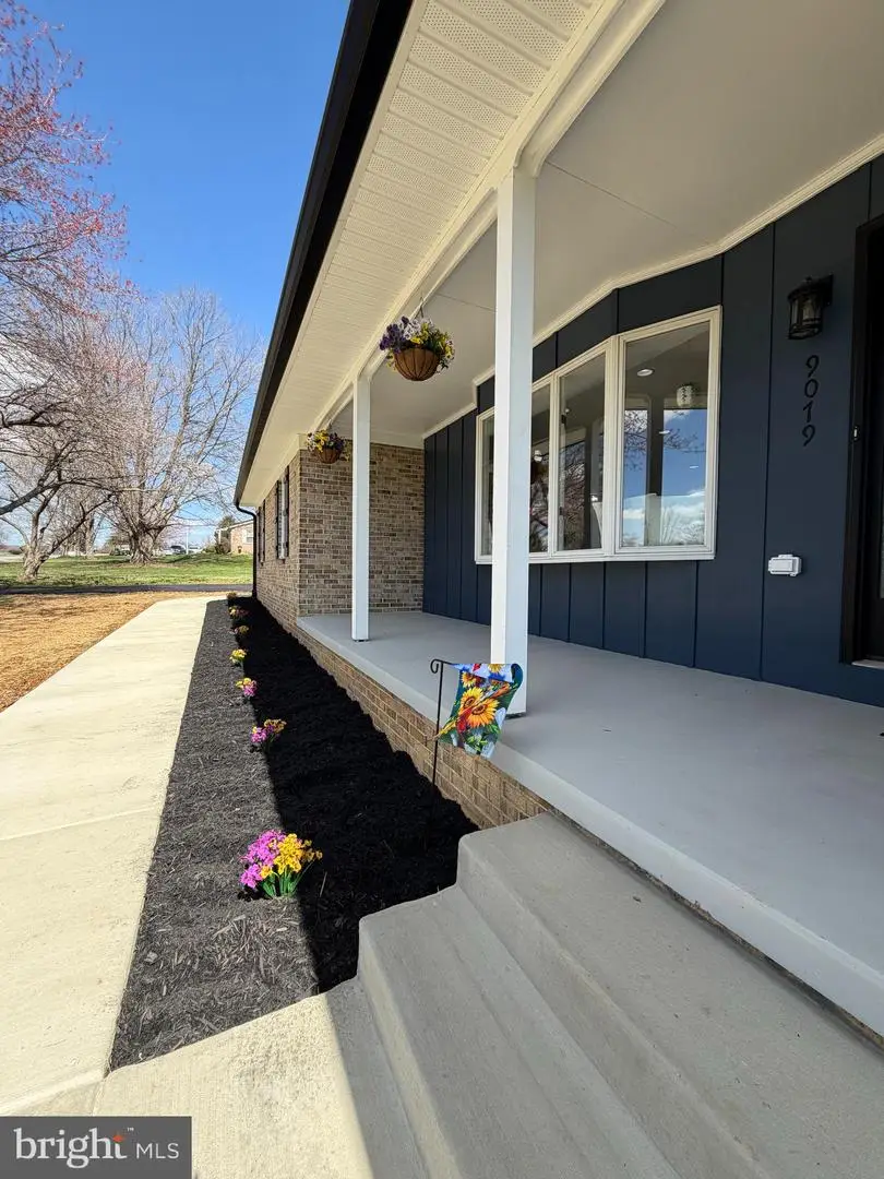 9079 Dawn Ct, Myersville, MD 21773 - #2