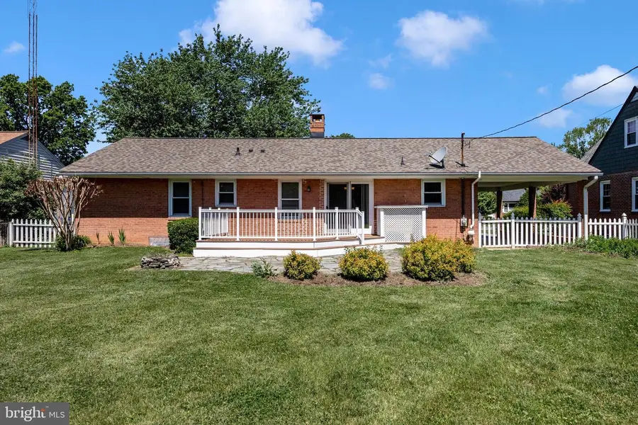 612 Schley Ave, Frederick, MD 21702 - #2