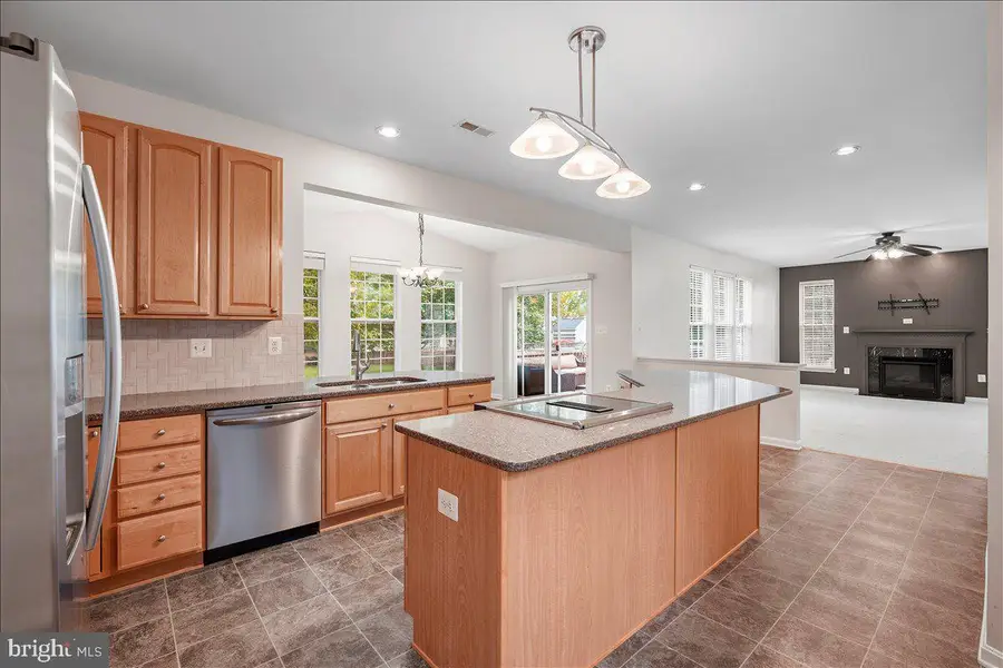 5902 Union Ridge Dr, Adamstown, MD 21710 - #2