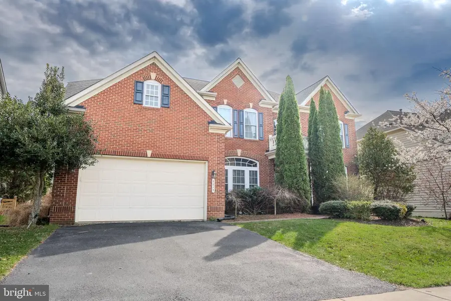 9215 Shafers Mill Dr, Frederick, MD 21704 - #2