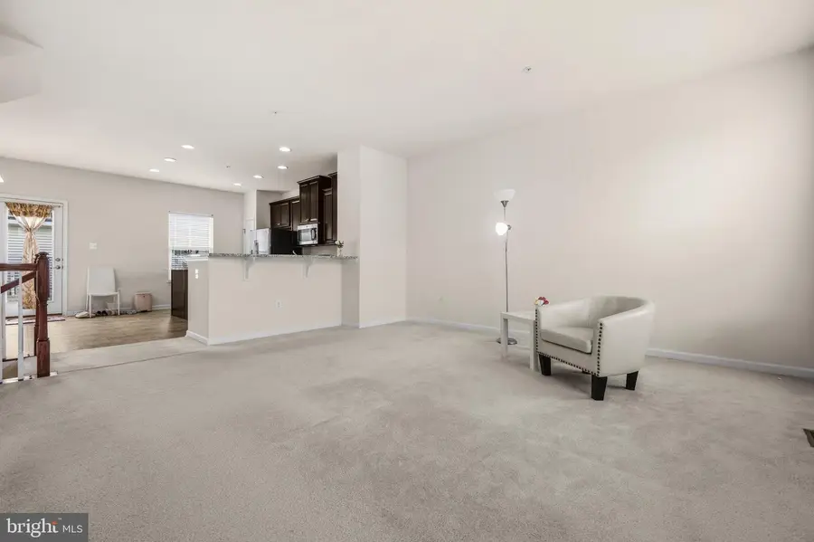 617 Potomac View Pkwy, Brunswick, MD 21716 - #2