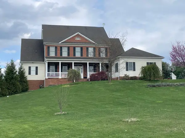 14746 New Windsor Rd, NEW WINDSOR, MD 21776