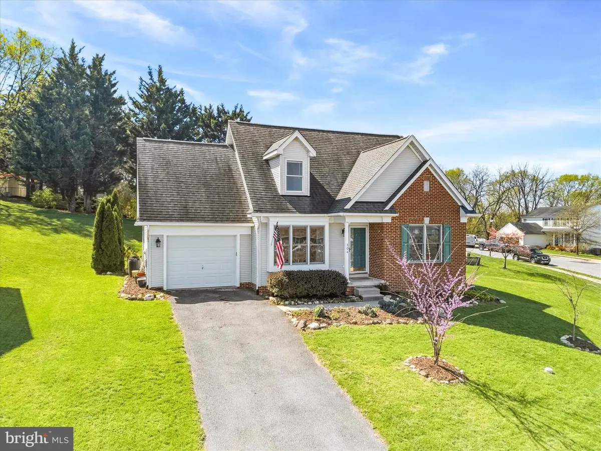 304 Washington St, Middletown, MD 21769 - #1