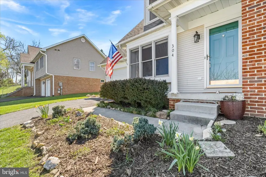 304 Washington St, Middletown, MD 21769 - #3