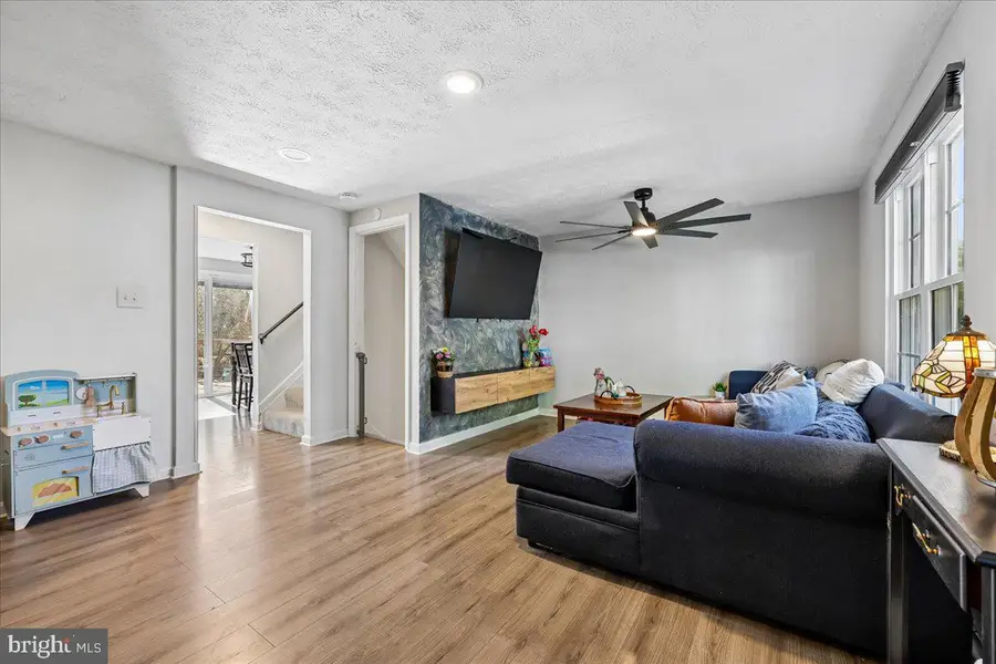 1476 Dockside Ct, Frederick, MD 21701 - #2