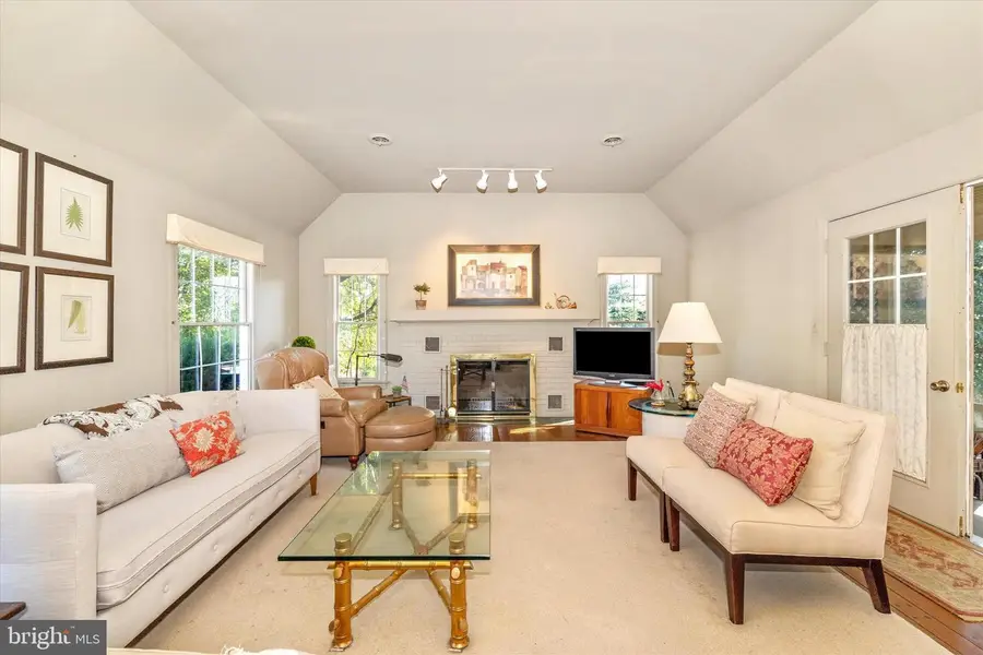 5433 Shookstown Rd, Frederick, MD 21702 - #3