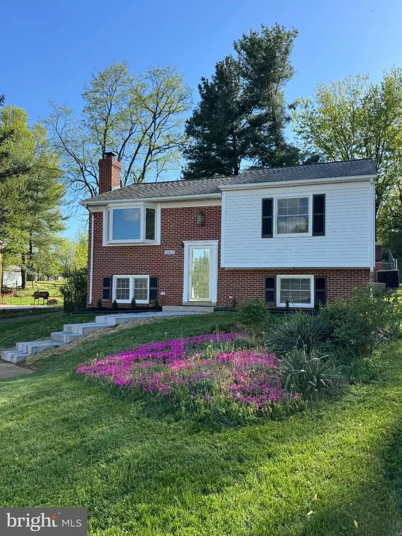267 Longford Ct, Frederick, MD 21702 - #2