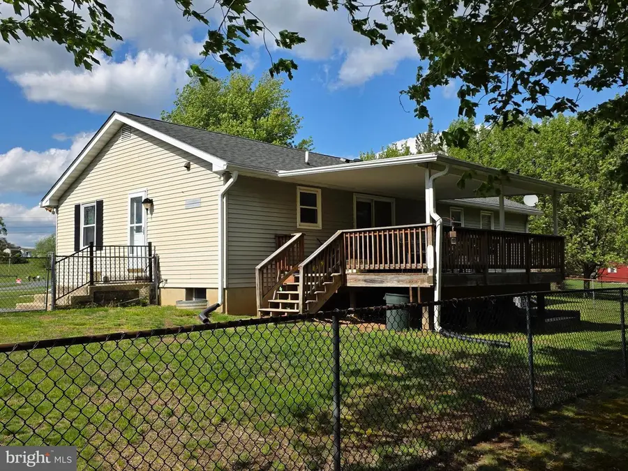 5601-c Woodville Rd, Mount Airy, MD 21771 - #3