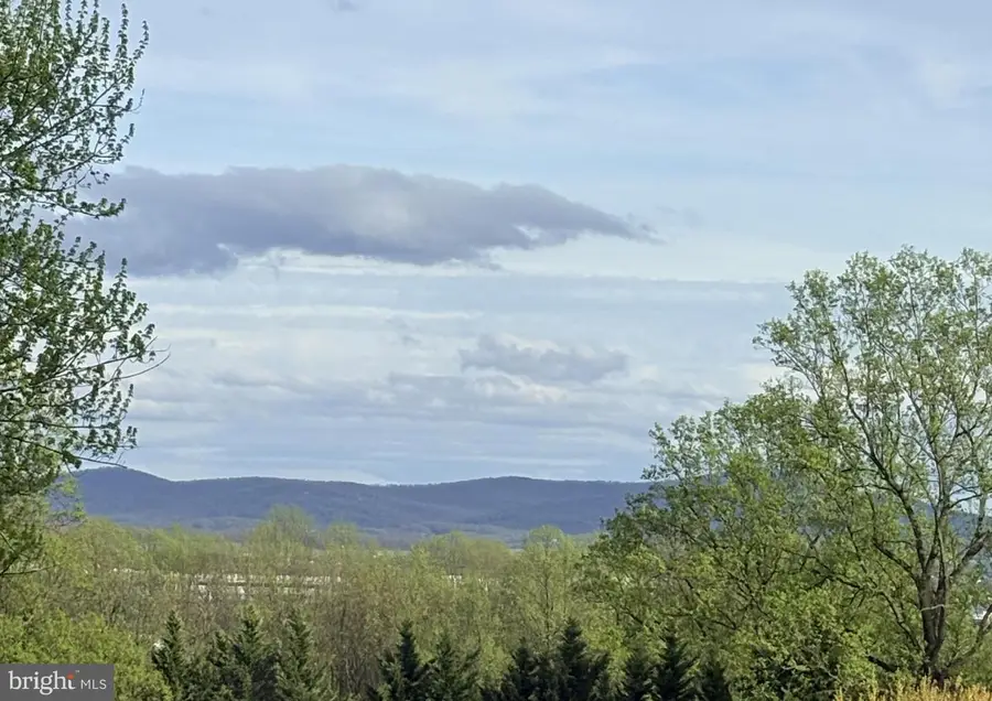 4520 Mountville Rd, Frederick, MD 21703 - #2