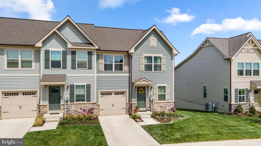 2472 Silver Leaf Dr, Frederick, MD 21702 - #2