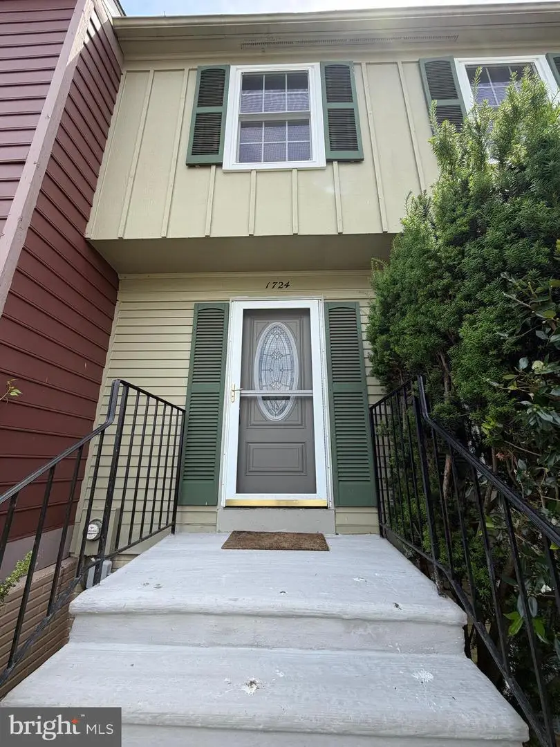 1724 Worthington Ct, Frederick, MD 21702 - #2