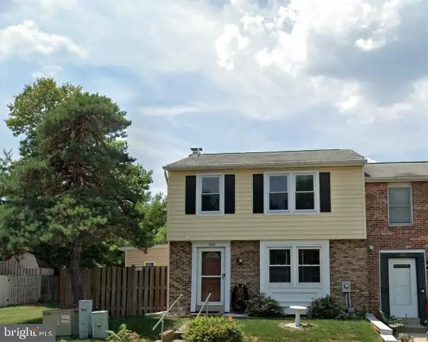 142 Fairfield Dr, Frederick, MD 21702 - #1