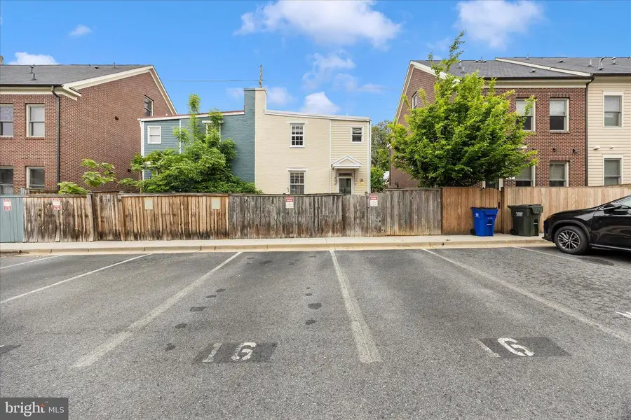 16 5th St E, Frederick, MD 21701 - #2