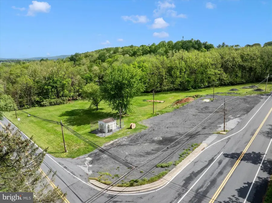 4226 Jefferson Pike, Jefferson, MD 21755 - #2
