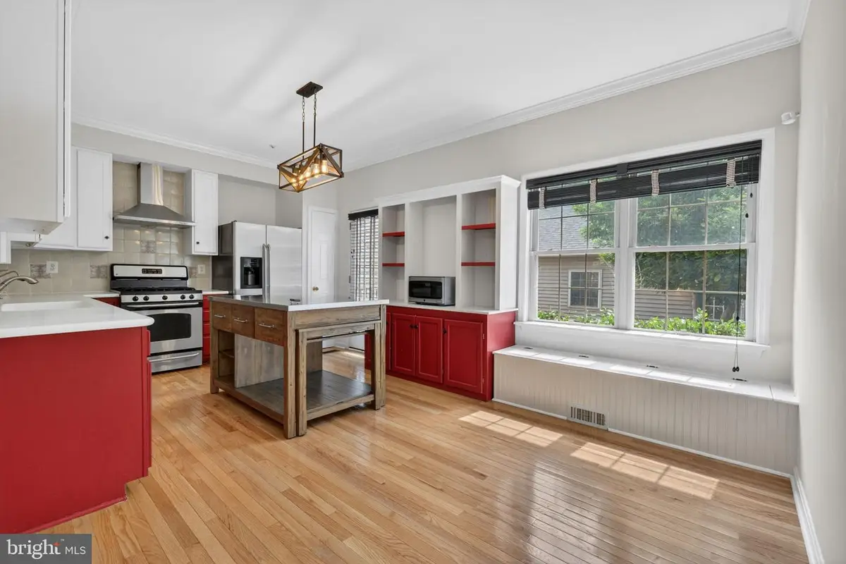2213 Lamp Post Ln, Frederick, MD 21701 - #1