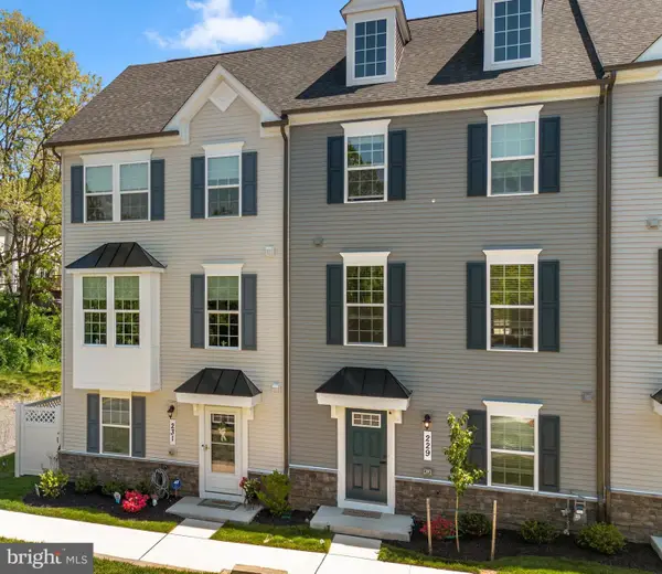 231 Bel Aire Ln, FREDERICK, MD 21702
