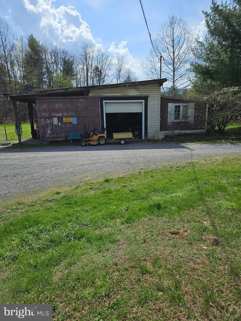 14721-a Albert Staub Rd, Thurmont, MD 21788 - #3