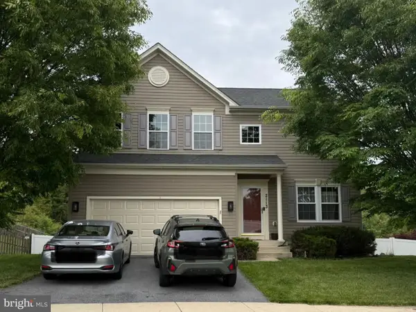 2113 Infantry Dr, FREDERICK, MD 21702