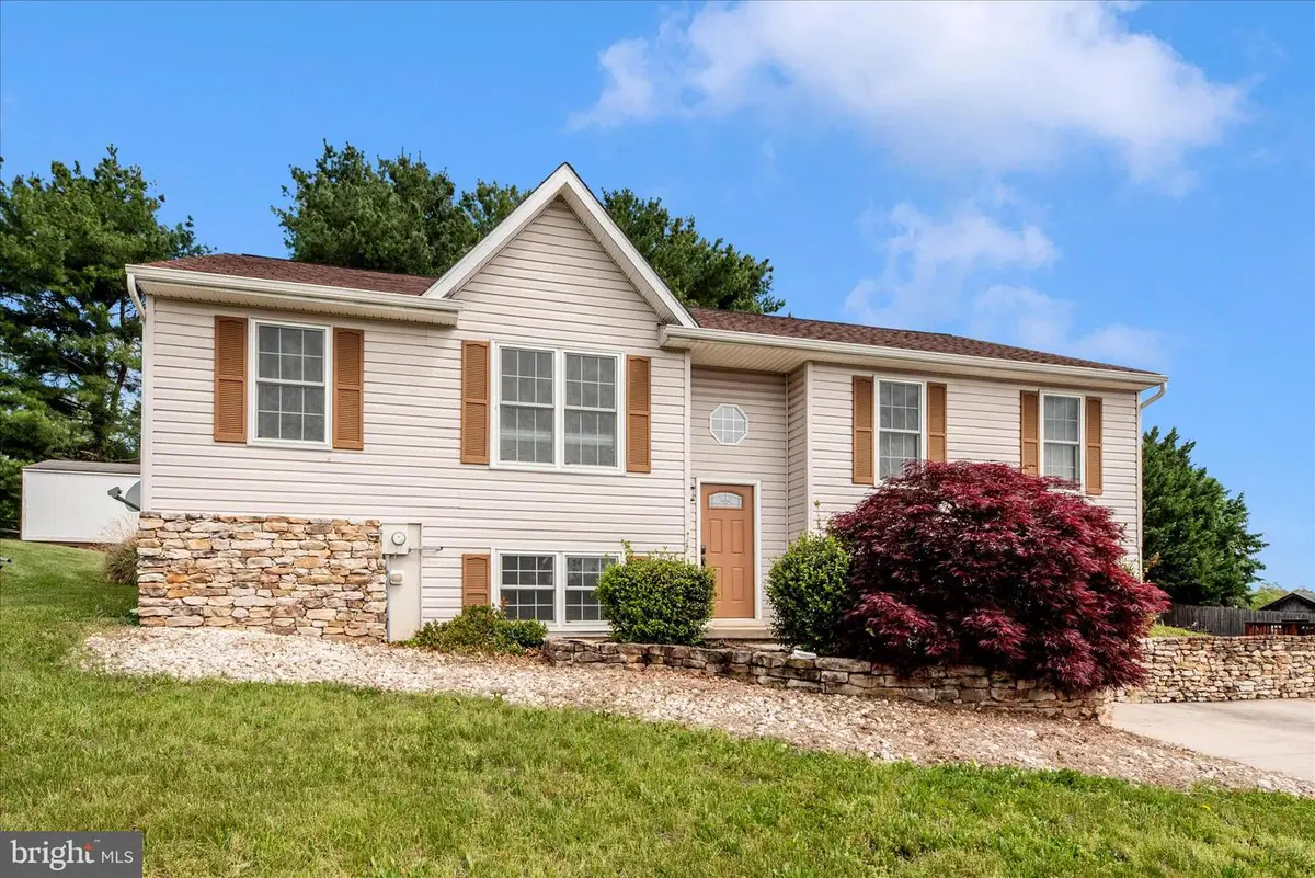 127 Sunhigh Dr, Thurmont, MD 21788 - #1