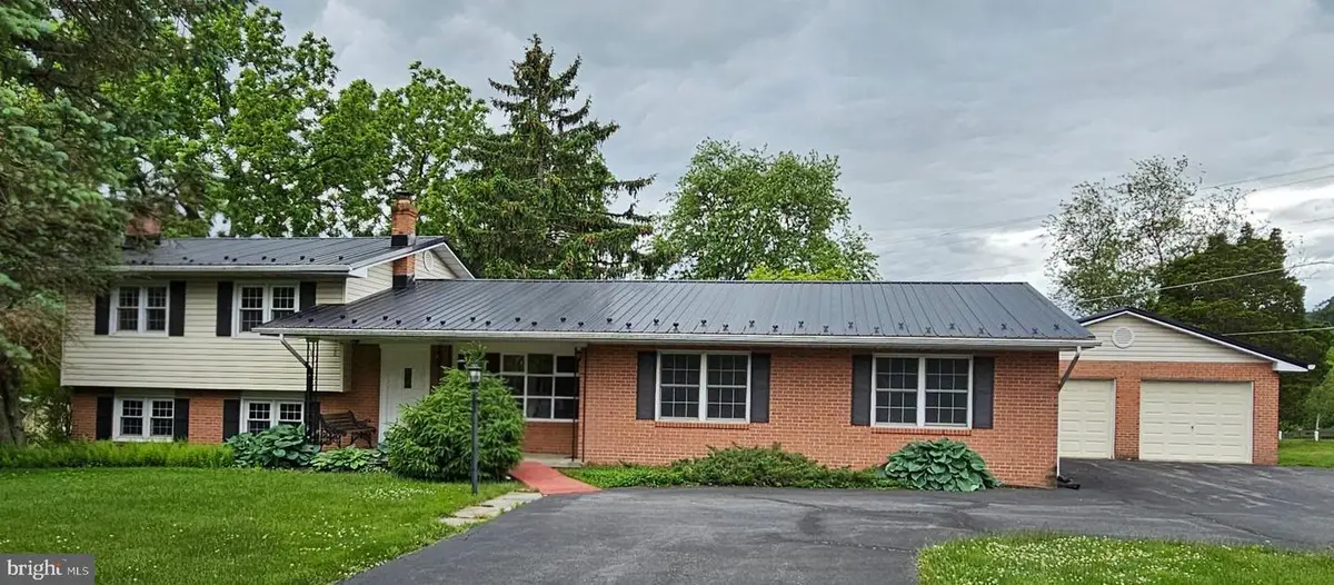 5827 Etzler Rd, Frederick, MD 21702 - #1
