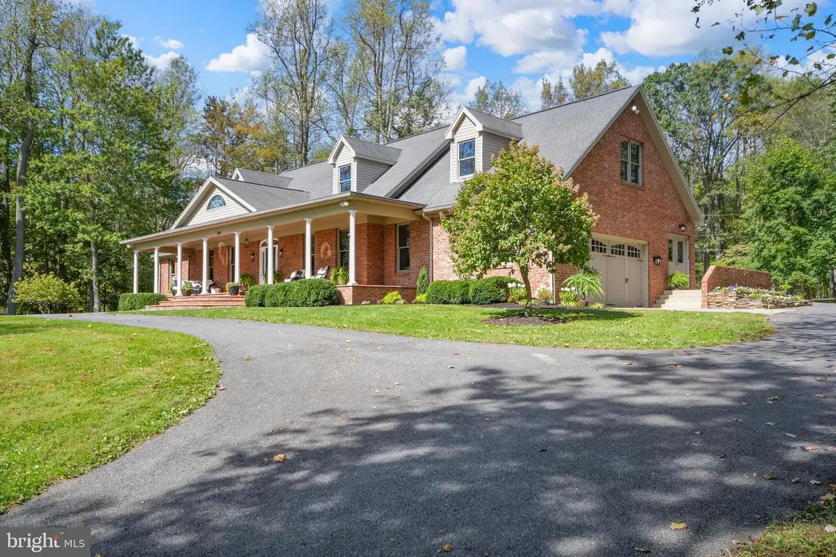 12048 Pleasant Walk Rd, Myersville, MD 21773 - #1