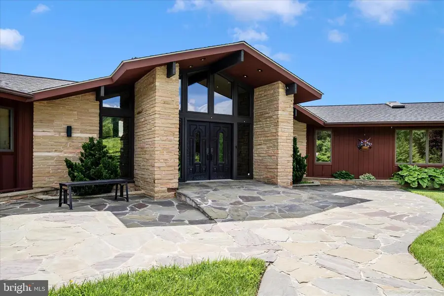 9237 Frostown Rd, Middletown, MD 21769 - #2