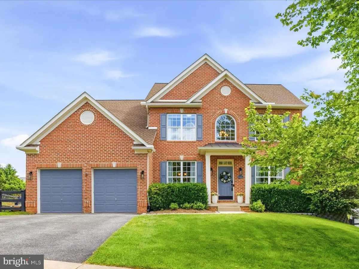 2258 W. Greenleaf Dr, Frederick, MD 21702 - #1