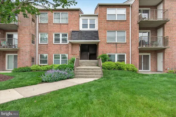 200 Chapel Ct #209, WALKERSVILLE, MD 21793