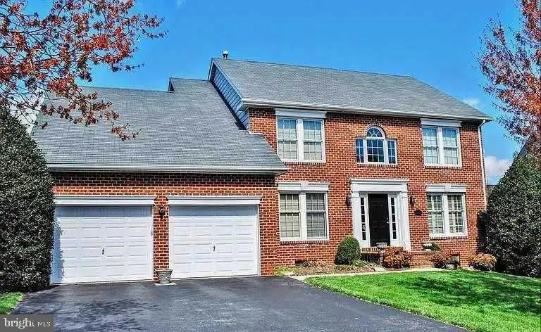 2425 Hunters Chase Ct, Frederick, MD 21702 - #1