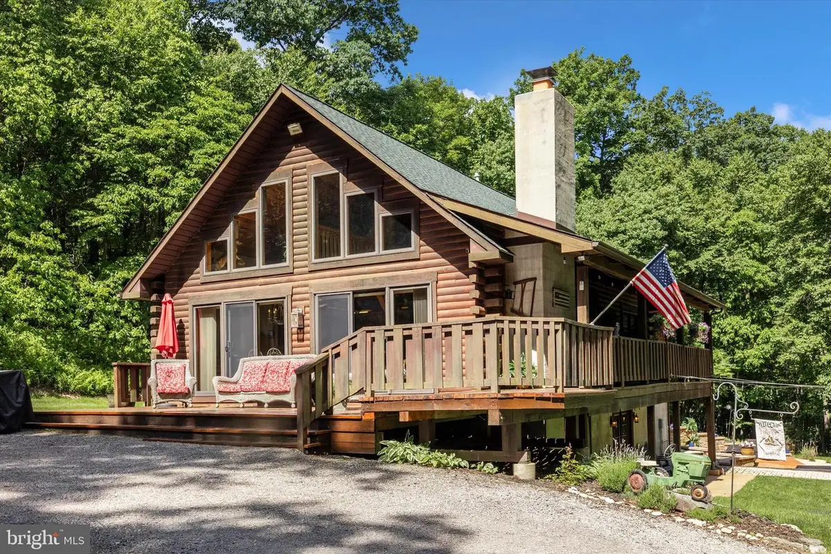 7307 Black Rd, Thurmont, MD 21788 - #1