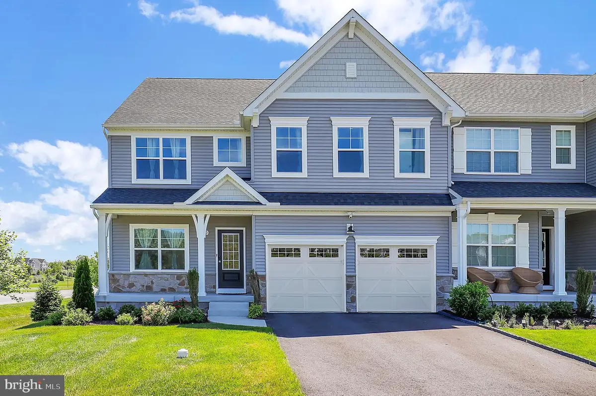 2820 Heartland Cir, Frederick, MD 21702 - #1