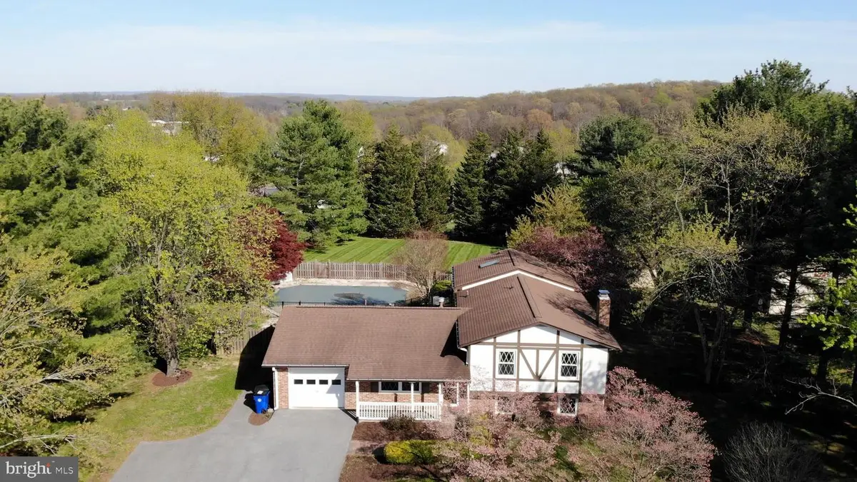 7993 Pleasant Ct, Frederick, MD 21701 - #1