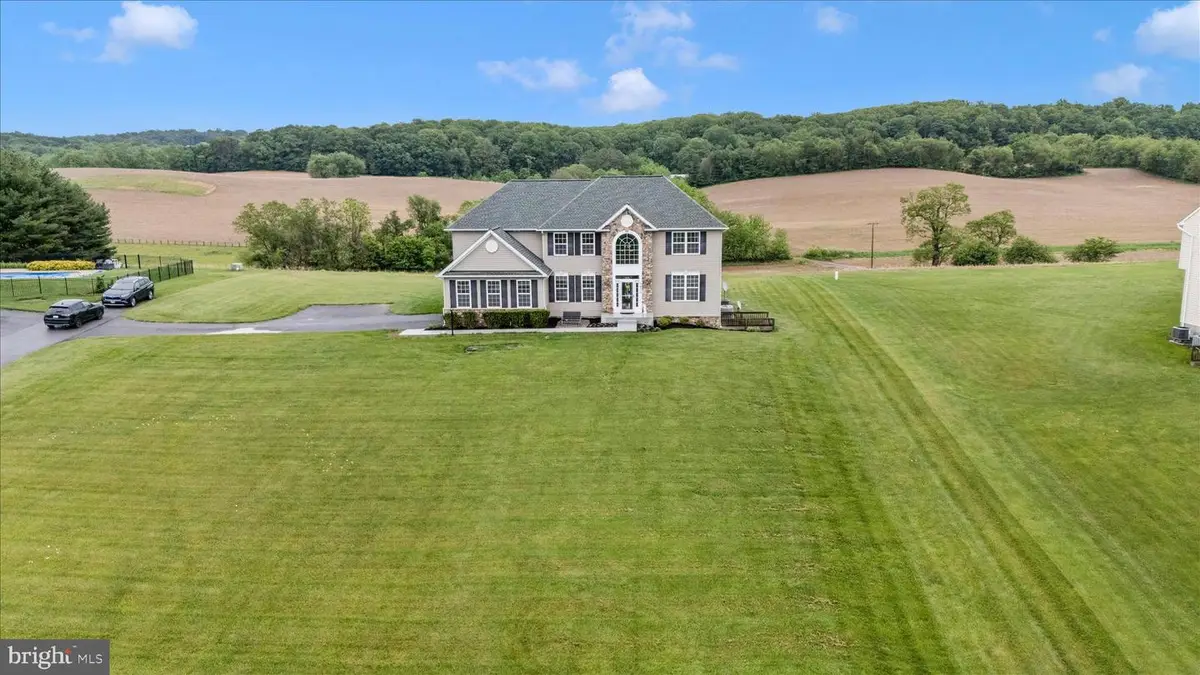 9855 Mckinstry Mill Rd, New Windsor, MD 21776 - #1