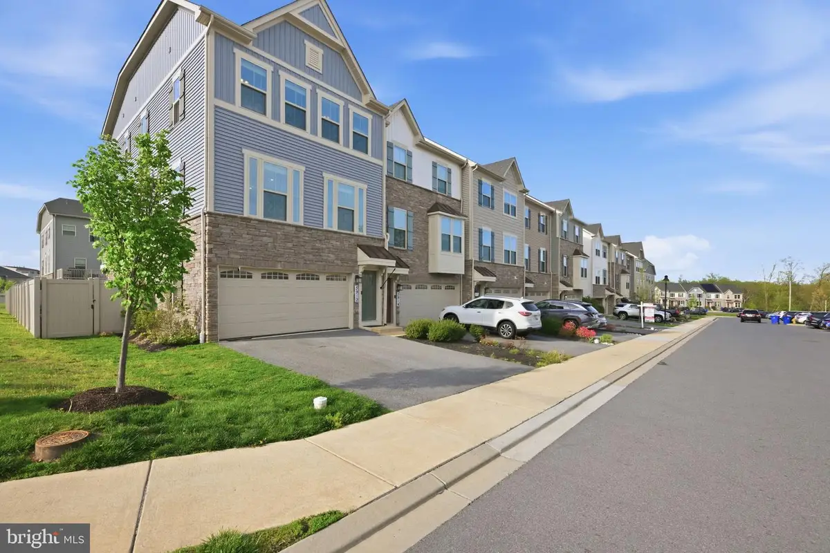 5912 Pecking Stone St, New Market, MD 21774 - #1