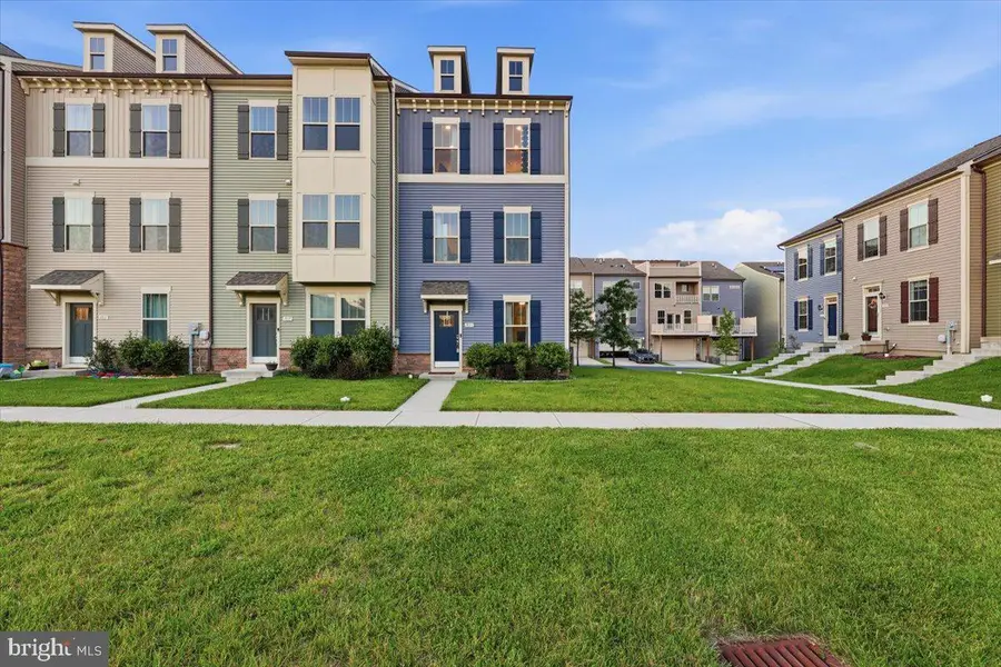 1833 Clancy Ave, Frederick, MD 21702 - #3