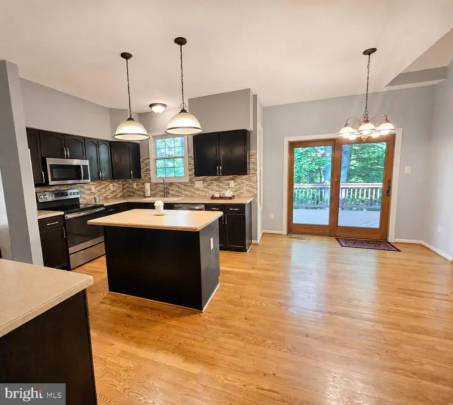 10918 Oakcrest Cir, New Market, MD 21774 - #3