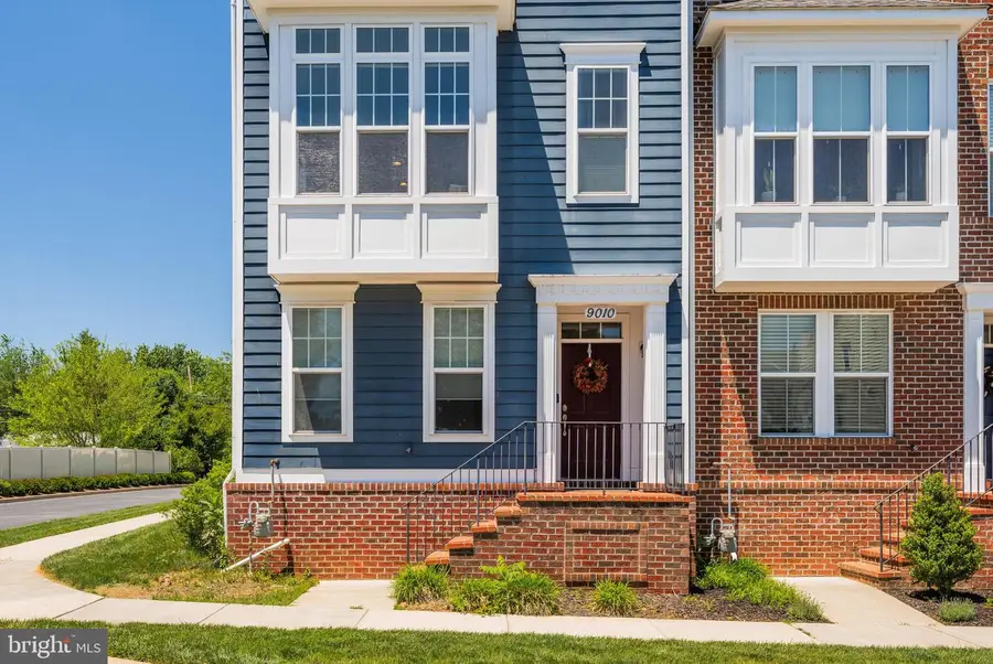 9010 Templeton Dr, Frederick, MD 21704 - #2