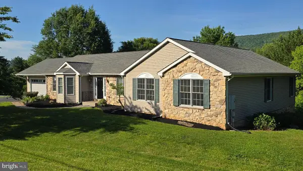 8613 Hollow Rd, MIDDLETOWN, MD 21769