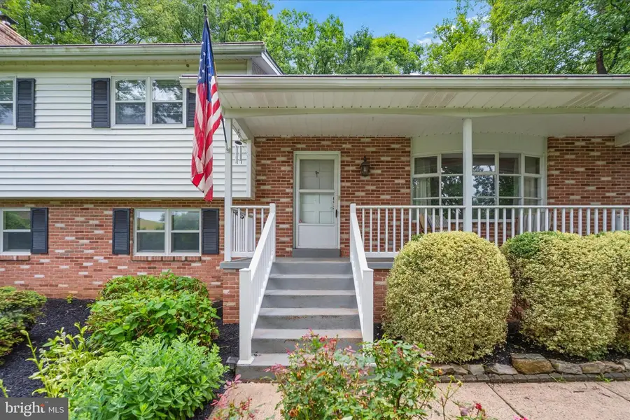 3884 Point Of Rocks Rd, Jefferson, MD 21755 - #2