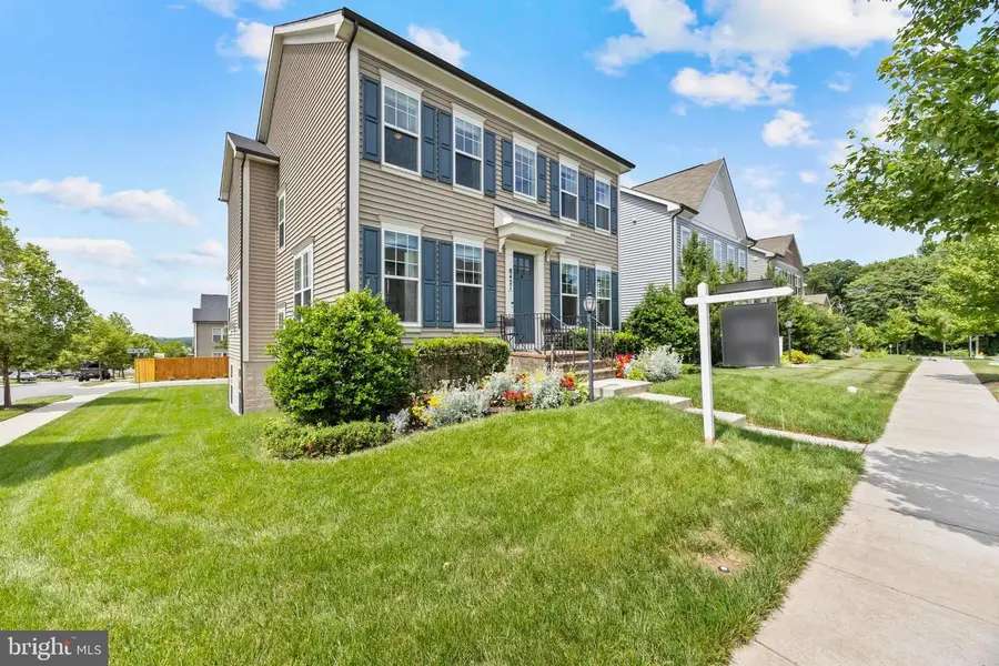 8421 Pine Bluff Rd, Frederick, MD 21704 - #2