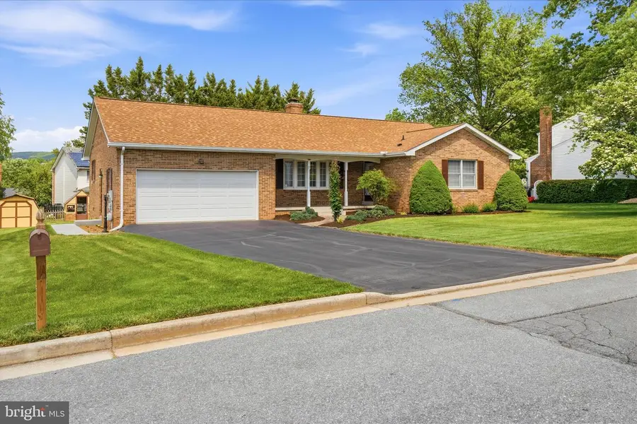 12 Caroline Dr, Middletown, MD 21769 - #2