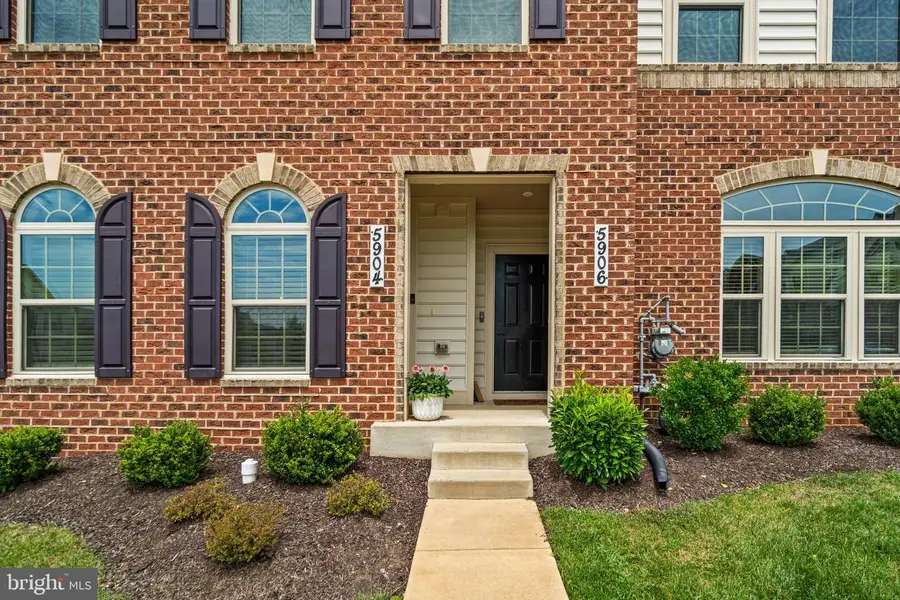 5904 Etterbeek St, Ijamsville, MD 21754 - #2