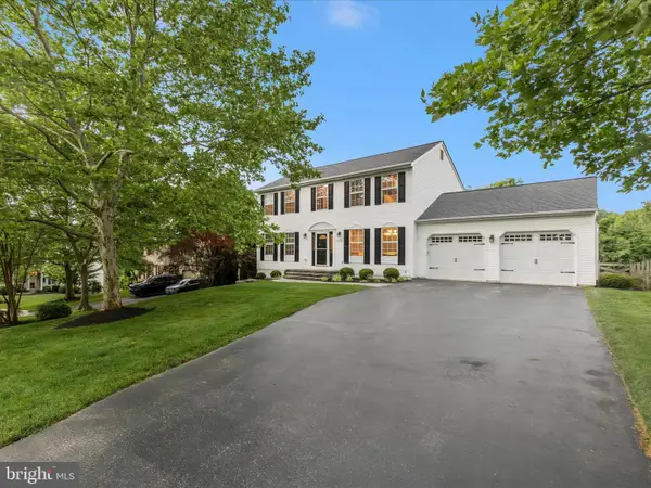1106 Village Gate Ct, MOUNT AIRY, MD 21771