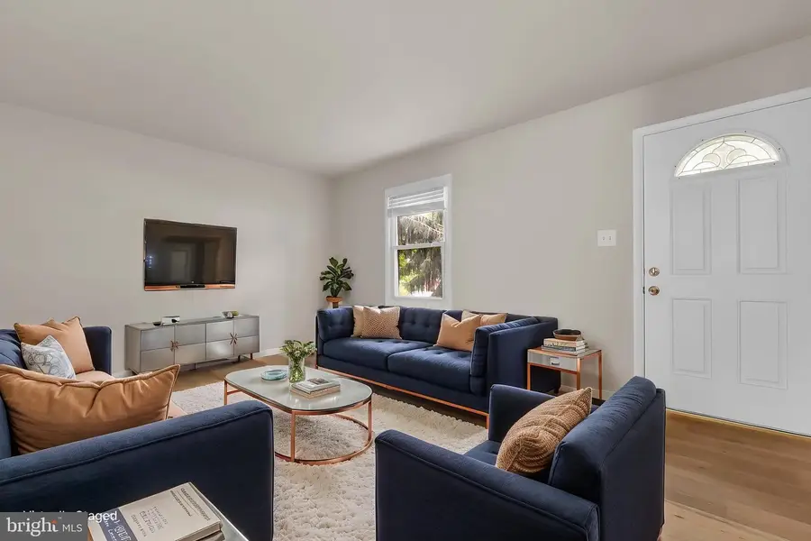 104 Catoctin Ave, Thurmont, MD 21788 - #3