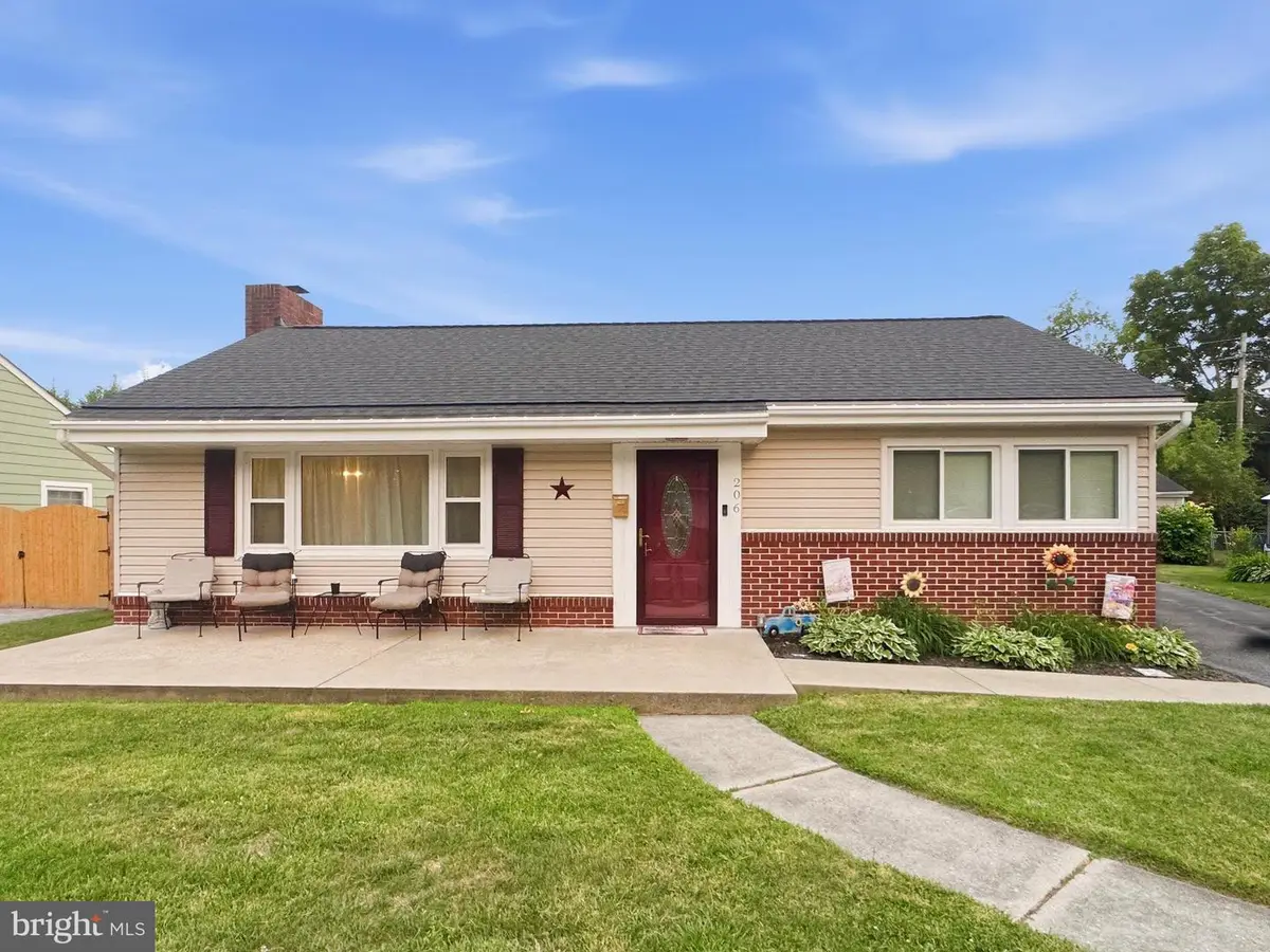 206 W 12th St, Frederick, MD 21701 - #1